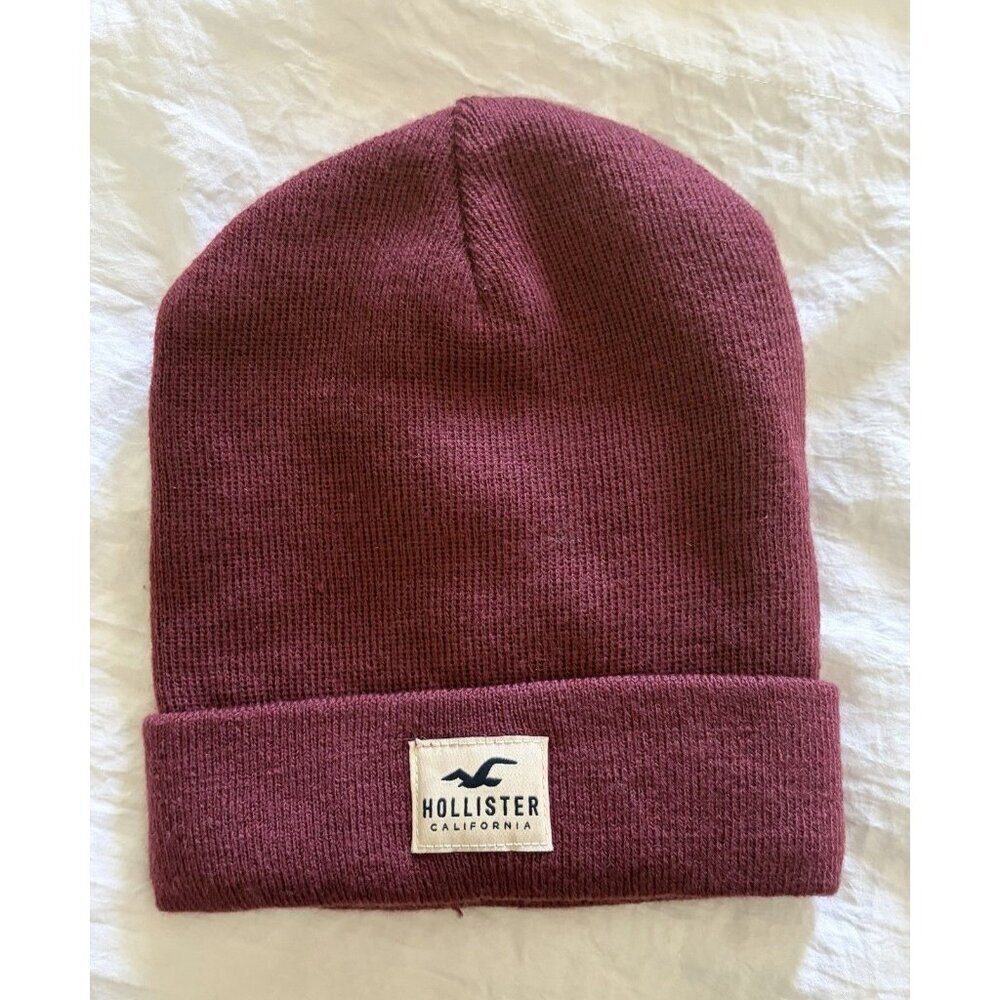 Hollister California Dark Red Winter Cuff Cap Seagull Beanie NWT Unisex